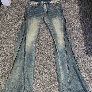 Vintage blue flared zipper denim